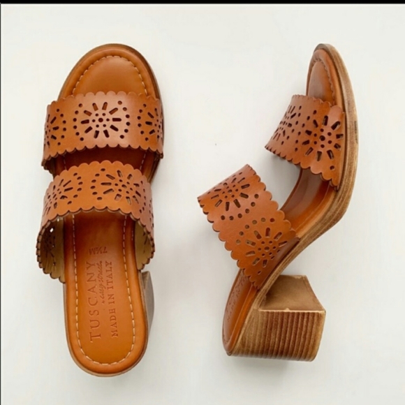 easy street Shoes - $2/20 Sandals Easy Street Tuscany